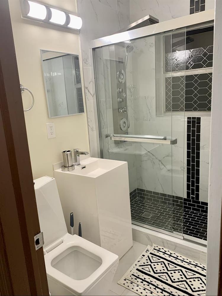 Shared rooms. J1 friendly