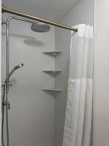 Private Room and Bathroom