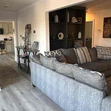 3 bedrooms for Roommate set up!