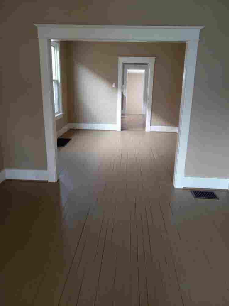 Roommate(s) for House in Highlands