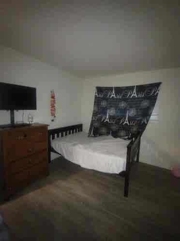 room for rent