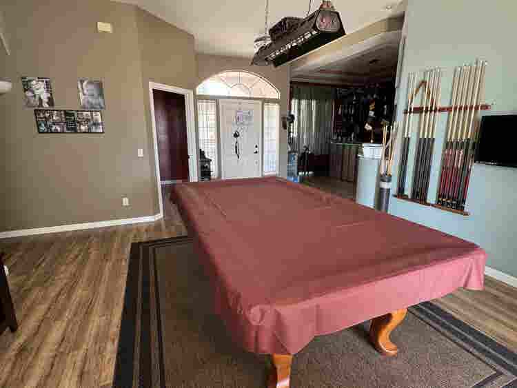 Cozy room for rent