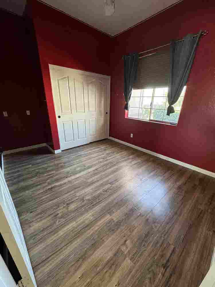 Cozy room for rent
