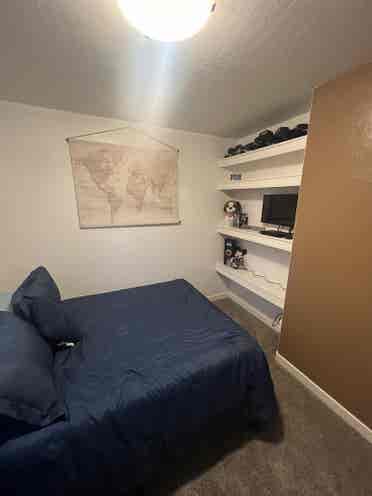 Room to rent