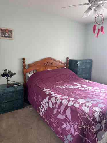 Rento hermosa habitación amoblada