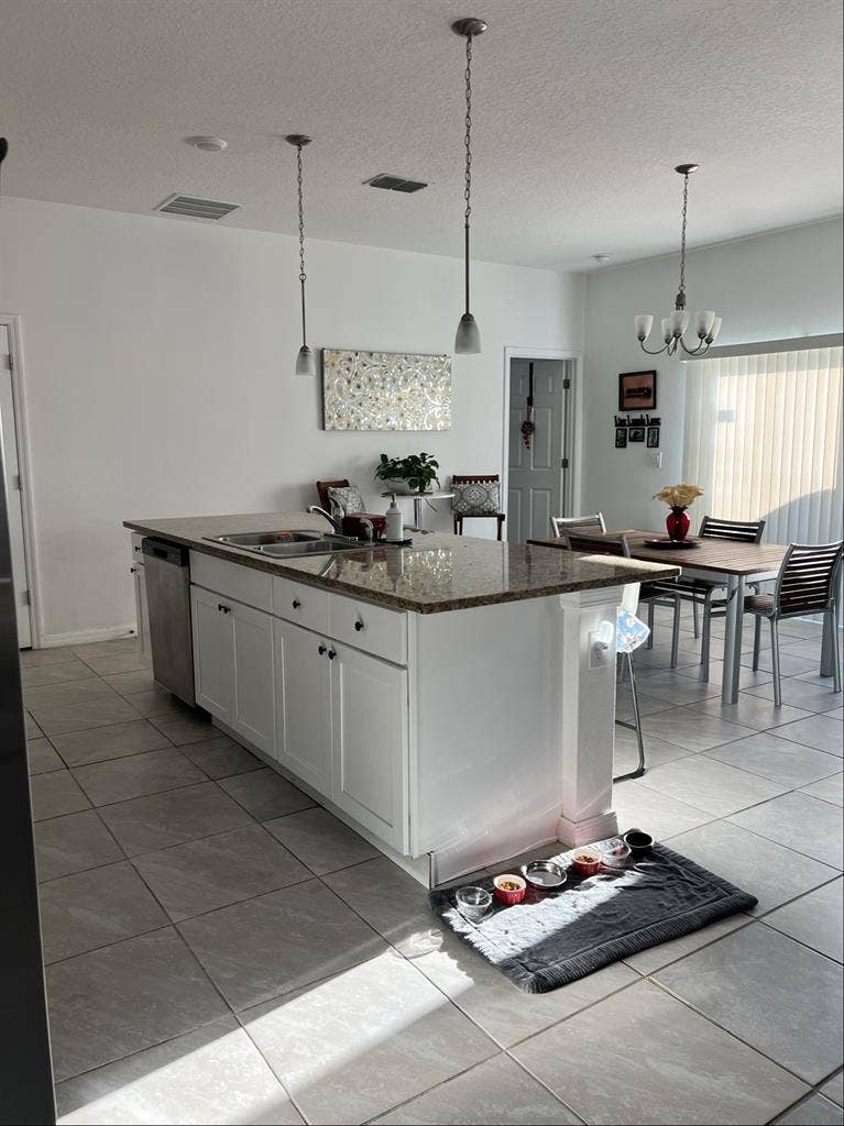Private Room-Clean, Palm Bay