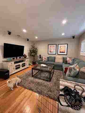 Quiet Woodland Hills Home
