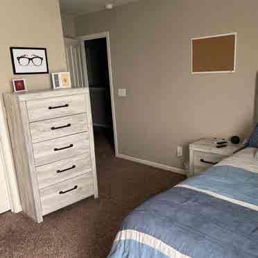 Comfortable, clean & quiet room