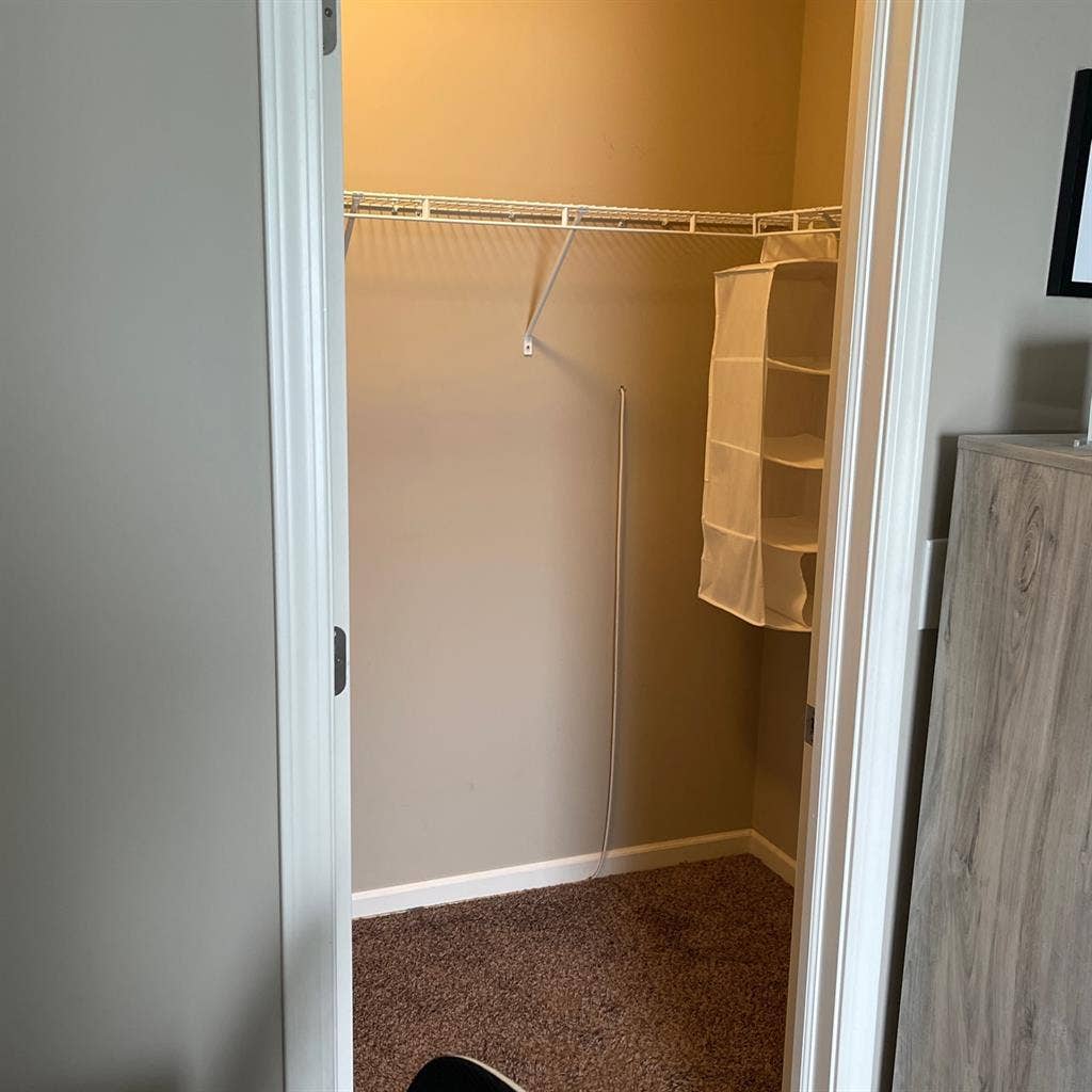 Comfortable, clean & quiet room