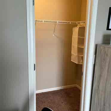 Comfortable, clean & quiet room
