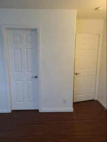 Room For Rent $