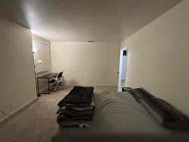 URGENT Lease Takeover Sorrento Apts