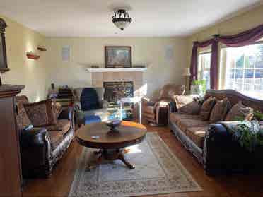 Large Furnished Room w/Bath