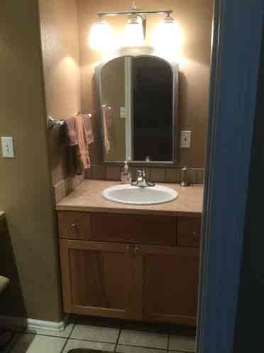 Large Furnished Room w/Bath