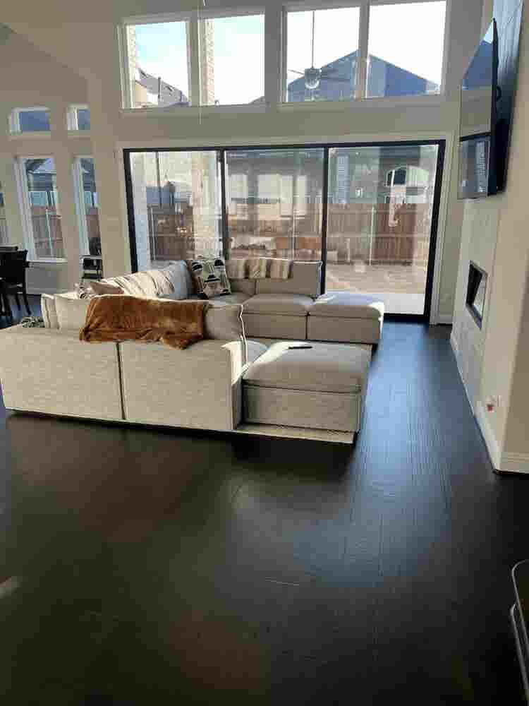 Room available in new build home!