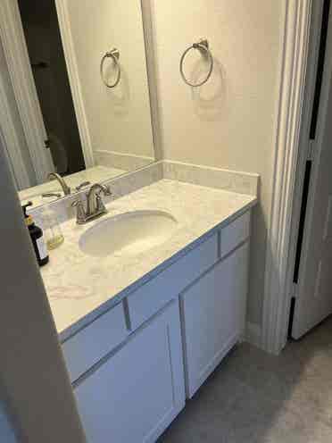 Room available in new build home!