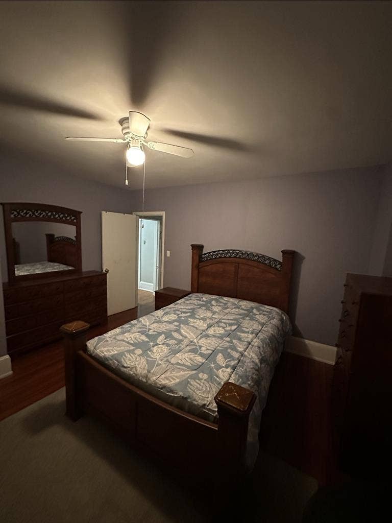 Quiet Shared House Near Princeton