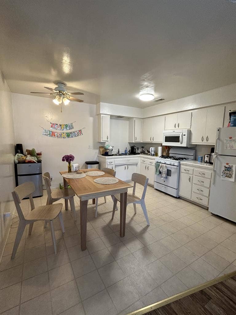NEW SUBLEASE