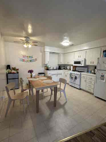 NEW SUBLEASE