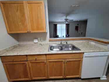 Semi Furnished Private Bdr/Bth