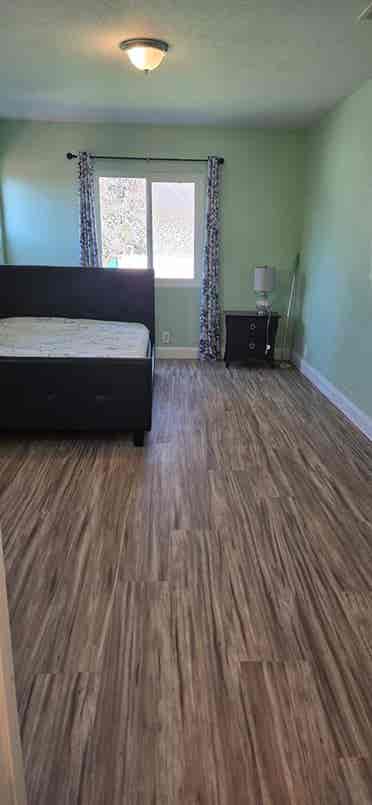 Master bedroom for rent