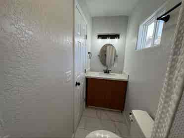 Fully renovated master room Phoenix