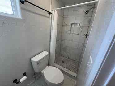 Fully renovated master room Phoenix