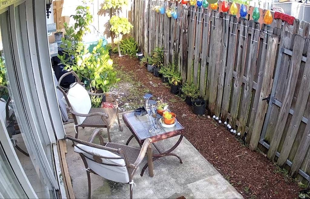 1 Bedroom for Rent - Parking Spot