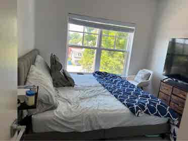 accommodation in private room