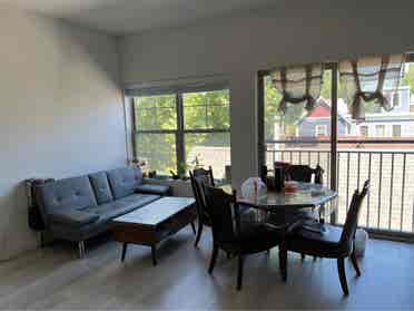 accommodation in private room