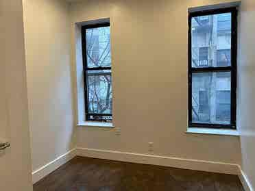 Need Roommate, Beautiful Apartment!