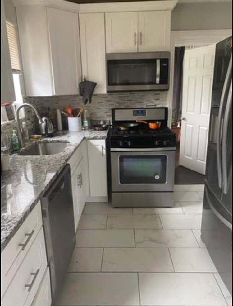 Room for Rent All-Female Household