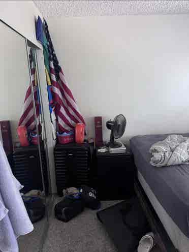 Westlake Village Room Availablee
