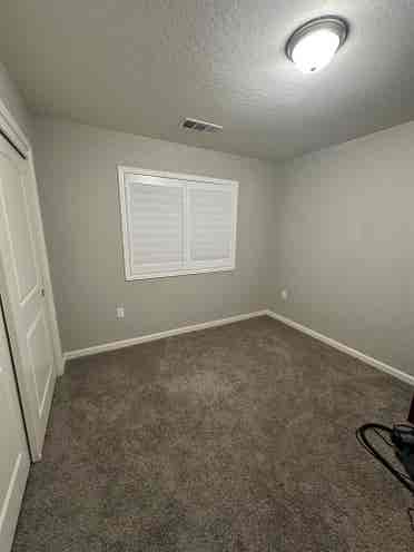 Room for rent!