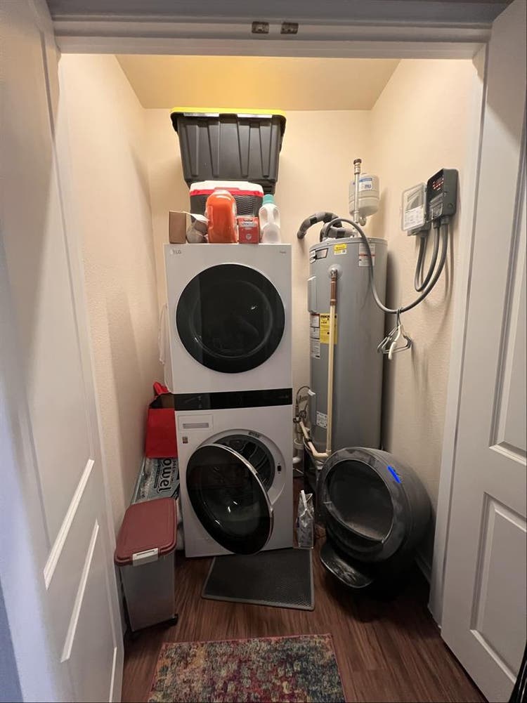 Fully furnished room for rent
