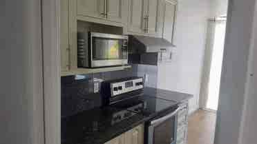 Spacious 2 bedrooms Condo for Rent