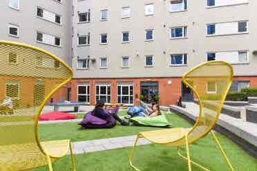 CanvasnThe Heights Accomodation