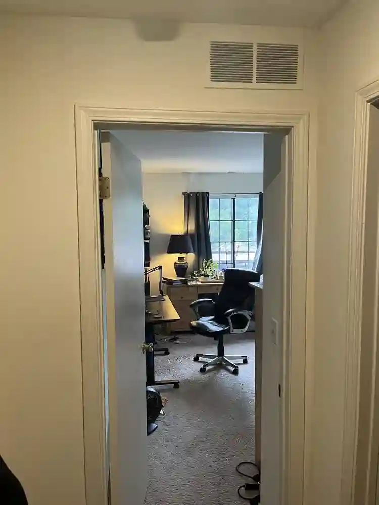 Subletting a room until Aug