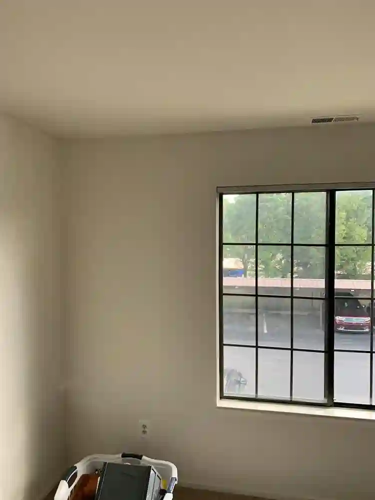 Subletting a room until Aug