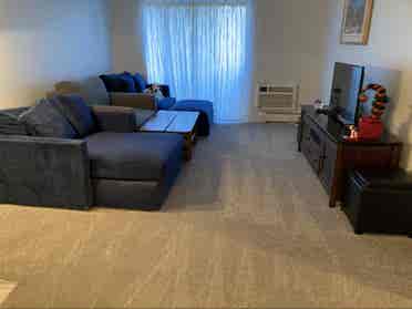 Great bedroom for rent! Huge closet