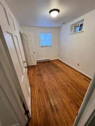 APARTMENT FOR RENT JUNE