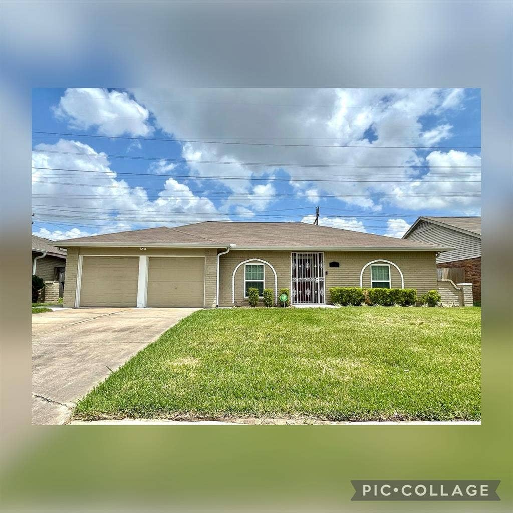 Seeking a Housemate!!
