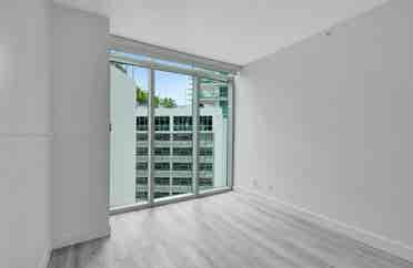 1 BD For Rent In Downtown Miami