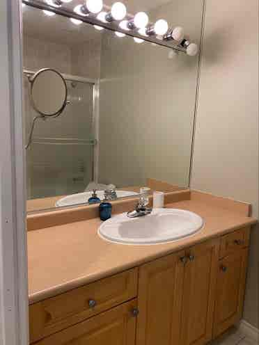 Private room for rent