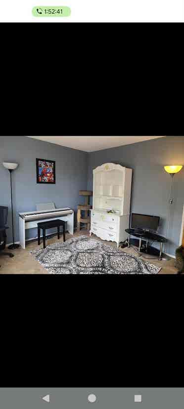 Spacious furnished room for rent