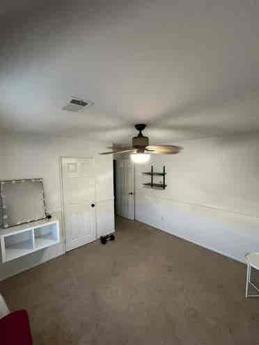 Room for rent in WINCHESTER