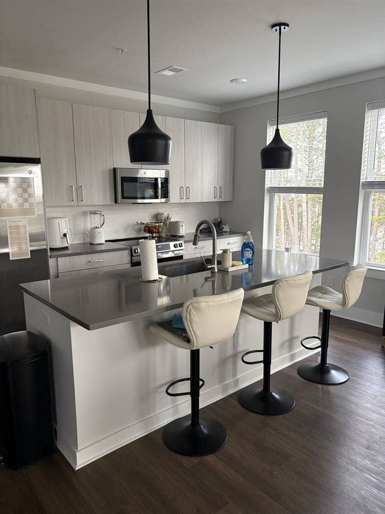 Looking for Roommate. Own Room