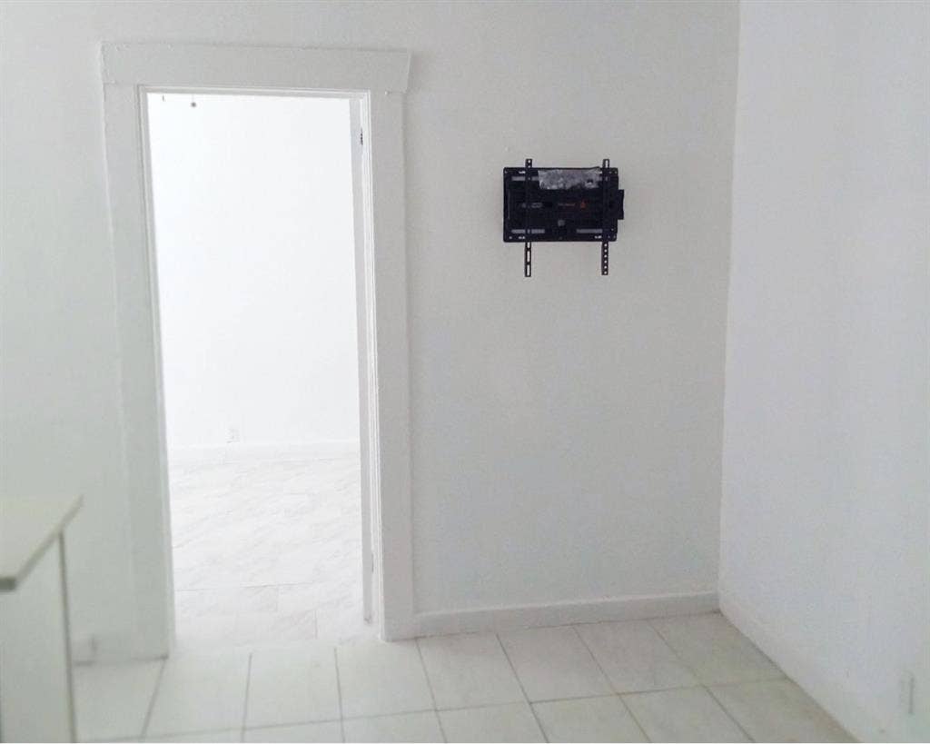 ROOM RENTAL BRICKELL AREA