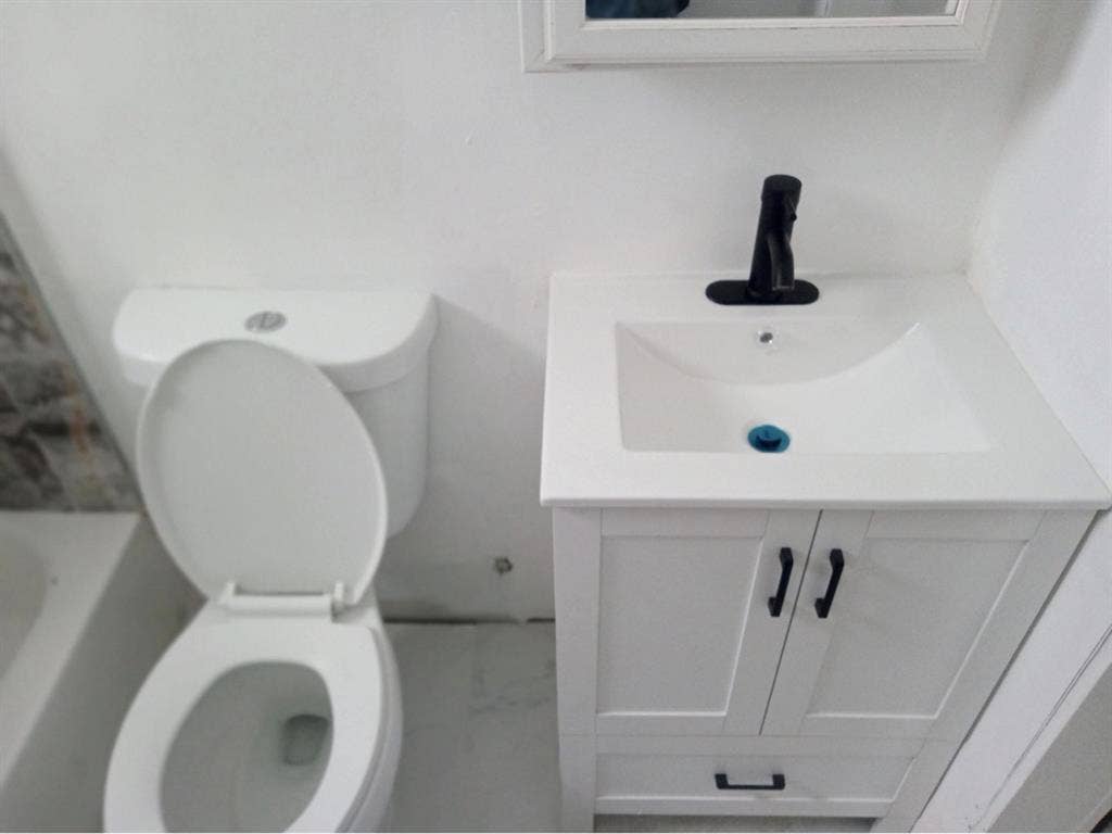 ROOM RENTAL BRICKELL AREA