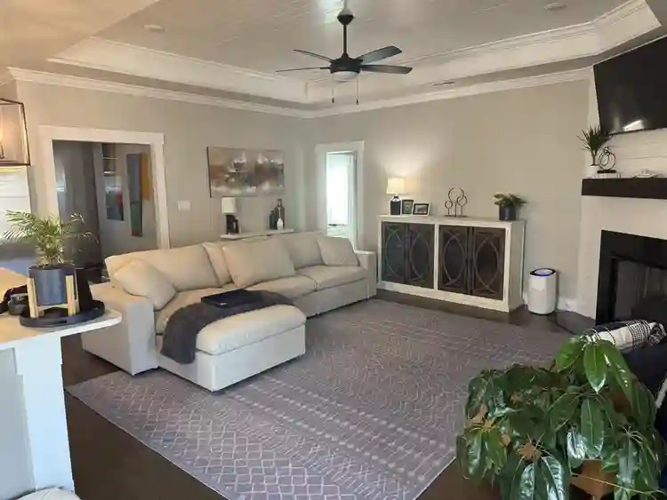 Private room/bath for rent!